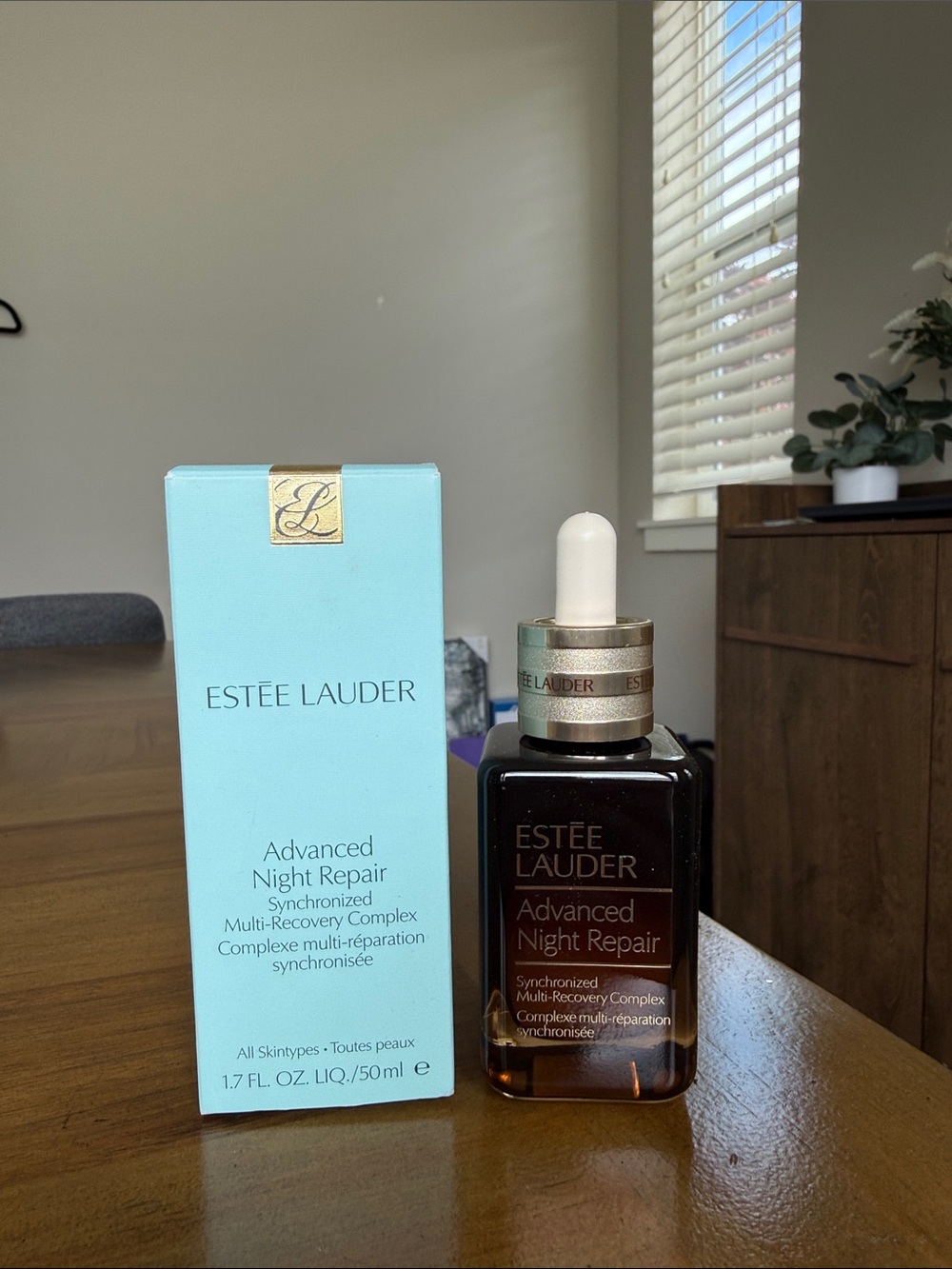 Estee Lauder Advanced Night Repair 1.7 Fl Oz - Picture 2 of 3